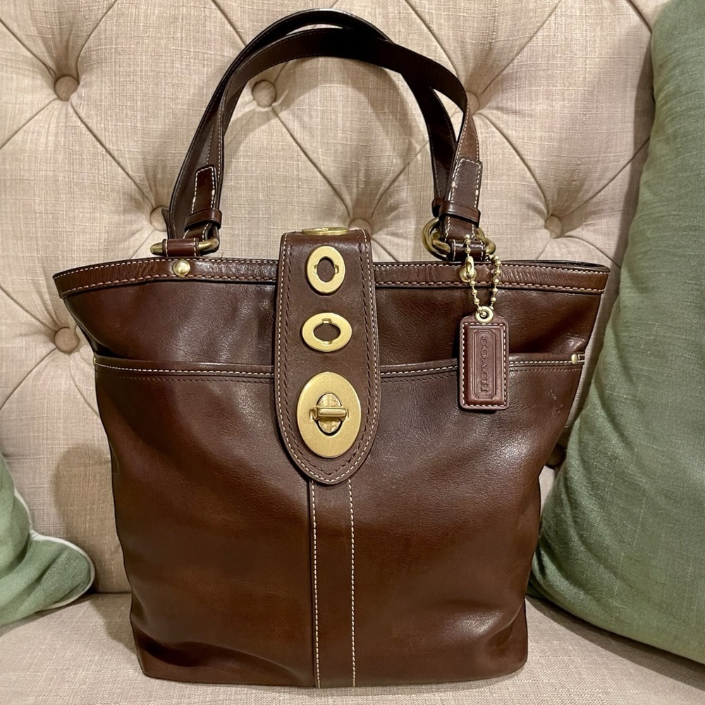 Authentic Coach Lily Legacy Turn Lock Brown Leather Tote Shoulder Bag NICE
